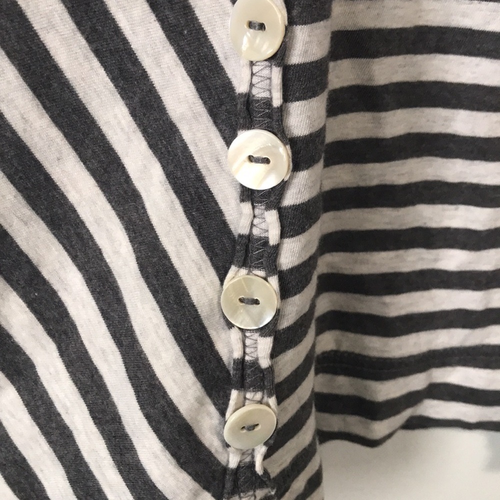 Soft Surroundings Tops Lilo Tunic Charcoal Grey Stripe shirt size Medium - Picture 6 of 13